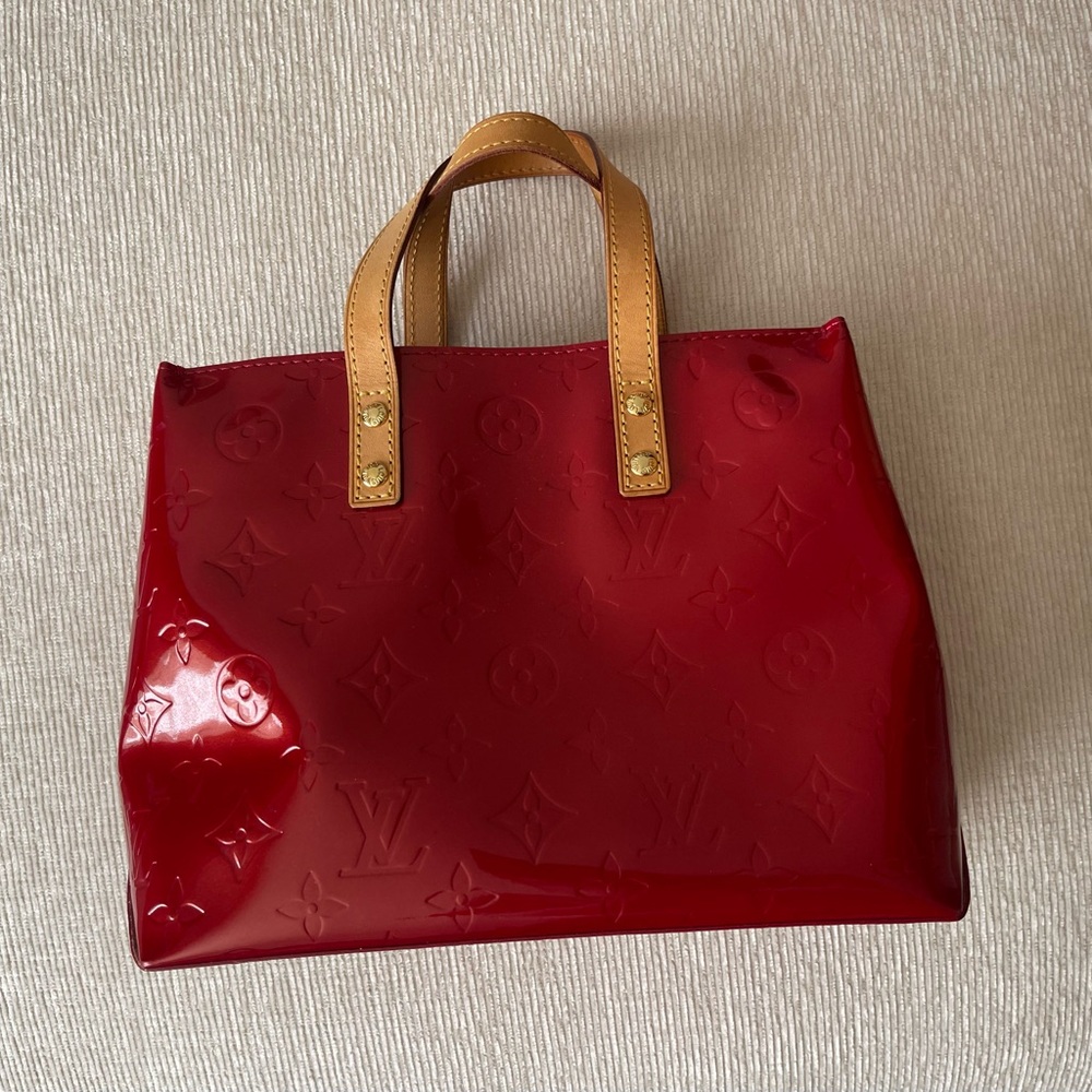 LOUIS VUITTON Red and Tan Structured Tote